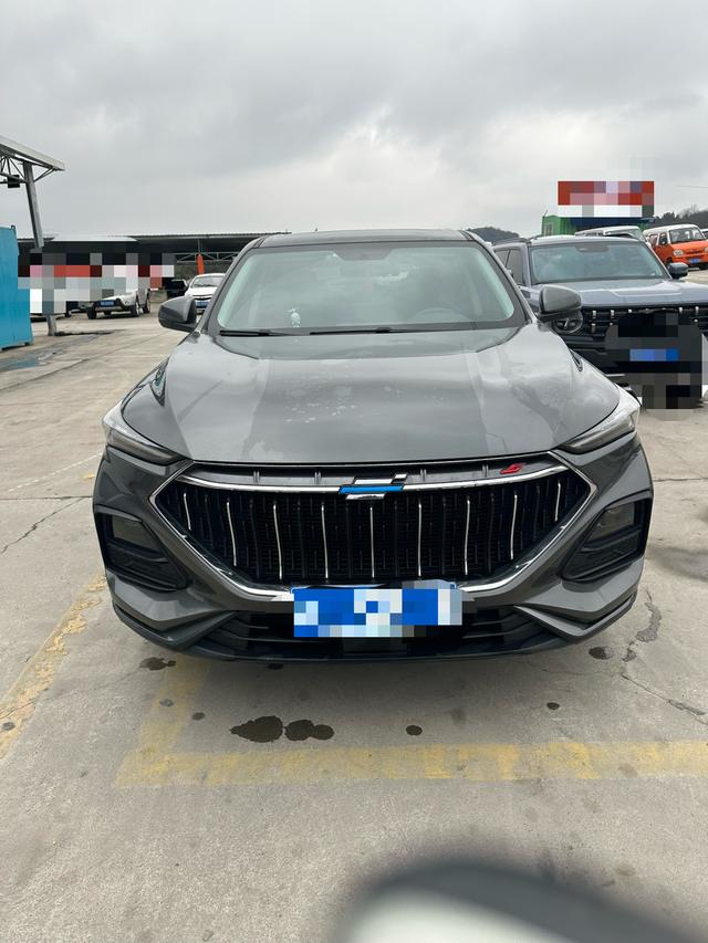 Oshan Changan Auchan X5