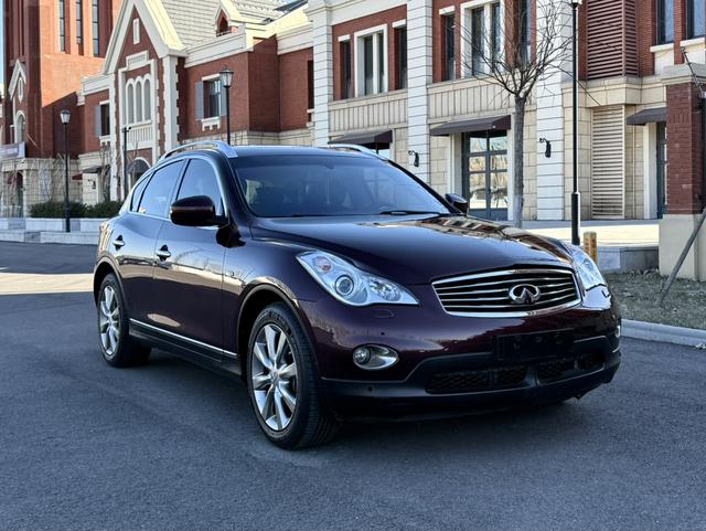 Infiniti EX