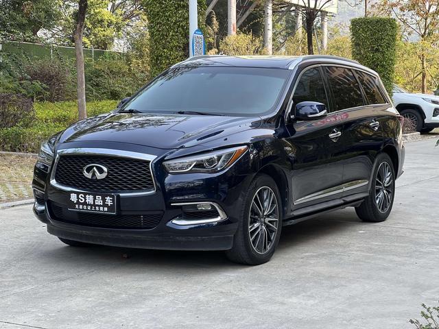 Infiniti QX60 (imported)