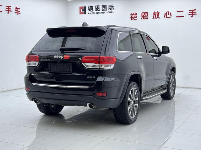 Jeep Grand Cherokee (imported)