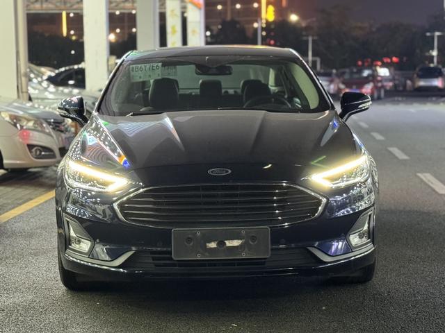 Ford Mondeo PHEV