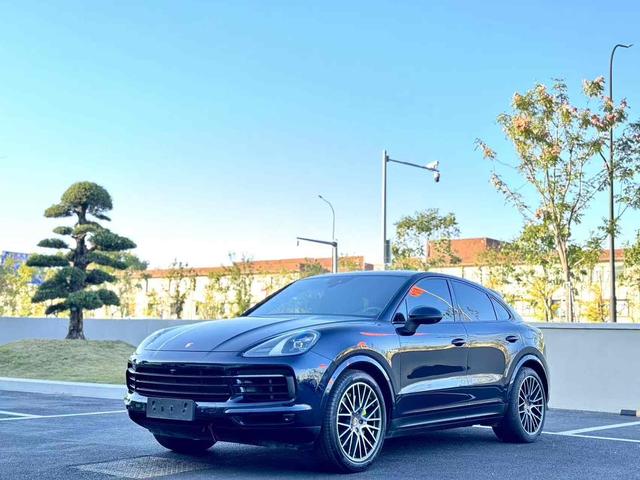 Porsche Cayenne Coupé E-Hybrid