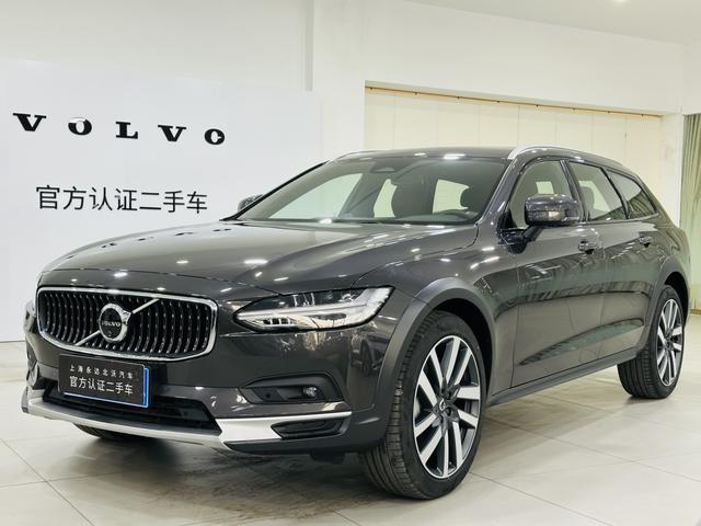 Volvo V90