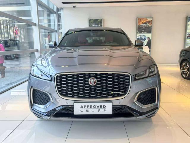 Jaguar F-PACE