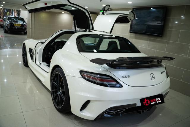 Mercedes-Benz SLS-Class AMG