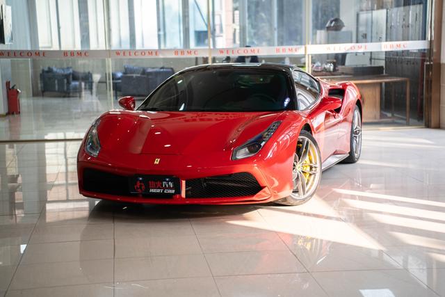 Ferrari 488