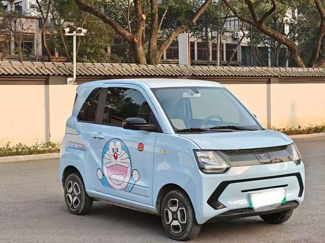 Dongfeng Scenery MINIEV