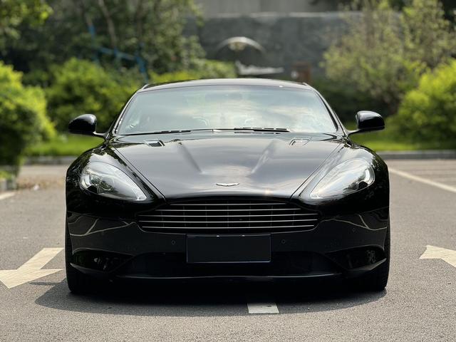 Aston Martin Virage