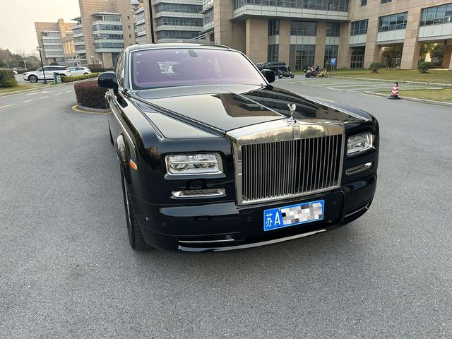 Rolls Royce Phantom