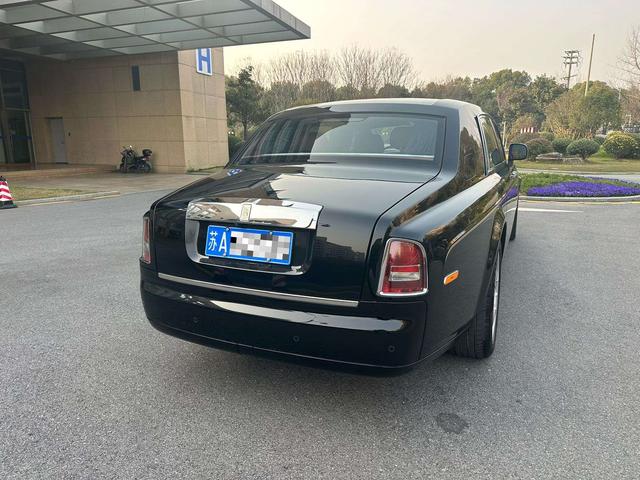 Rolls Royce Phantom