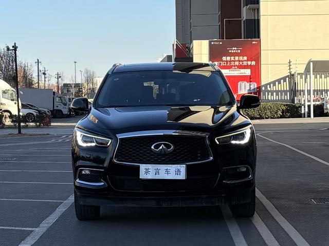 Infiniti QX60 (imported)