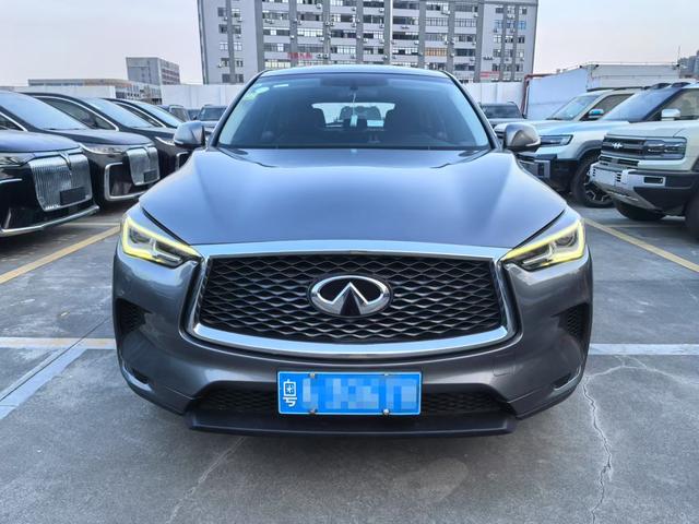 Infiniti QX50