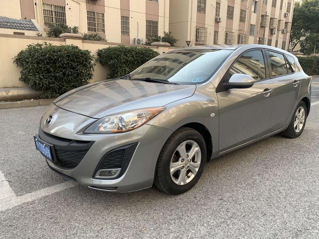 Mazda 3 (imported)