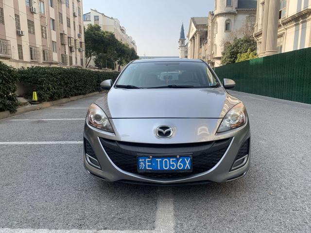 Mazda 3 (imported)