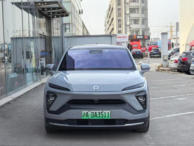 NIO EC6