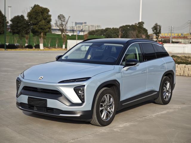 NIO EC6