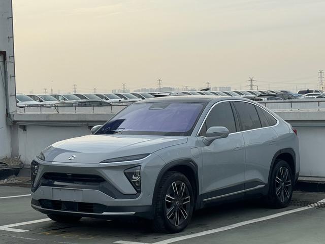 NIO EC6