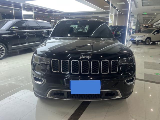 Jeep Grand Cherokee (imported)