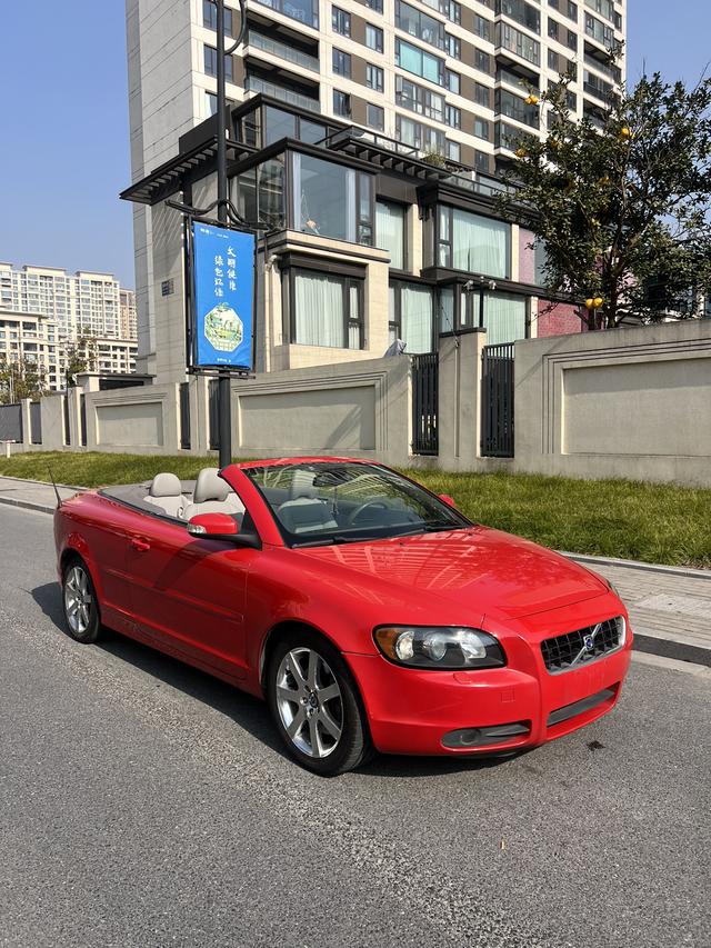 Volvo C70