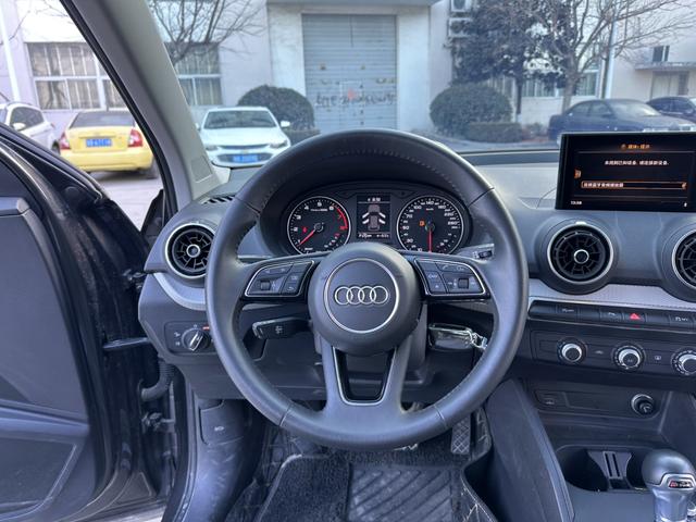 Audi Q2L