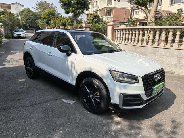 Audi Q2L