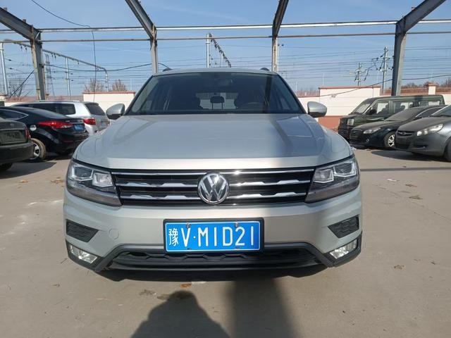 Volkswagen Tiguan L