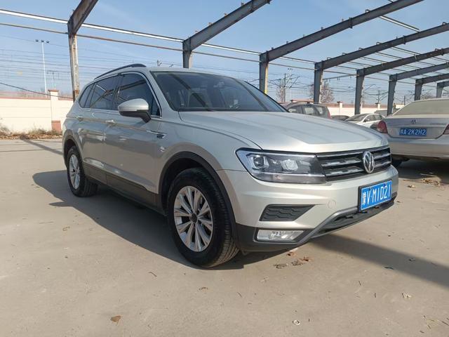 Volkswagen Tiguan L