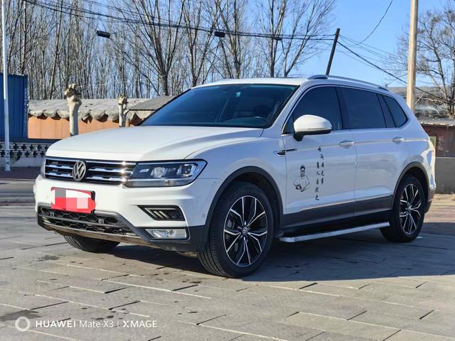 Volkswagen Tiguan L