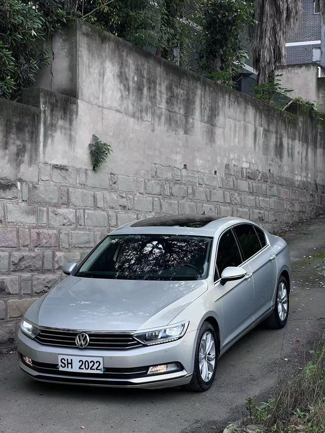 Volkswagen Magotan