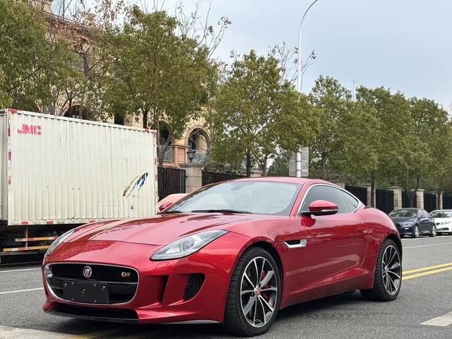 Jaguar F-TYPE