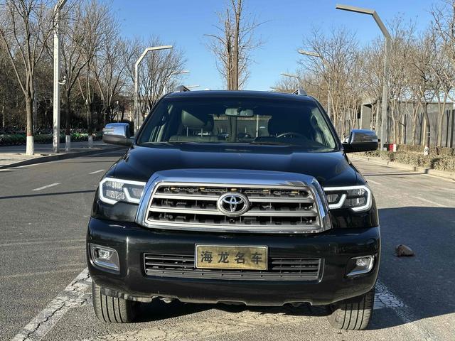 Toyota Sequoia