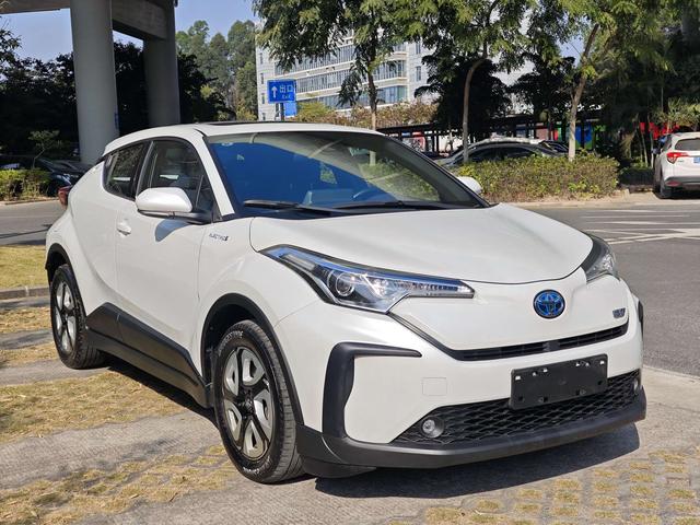 Toyota C-HR EV