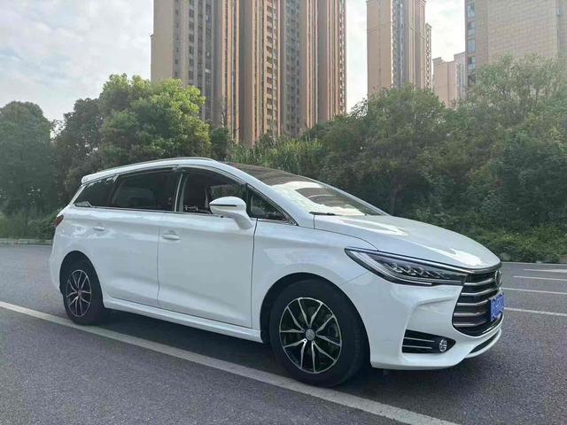 BYD Song MAX