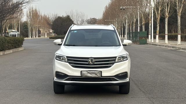 Dongfeng Fengon 580