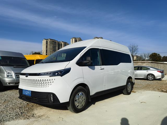 Maxus Xintu V70