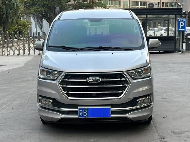 JAC Ruifeng M4