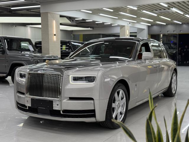 Rolls Royce Phantom