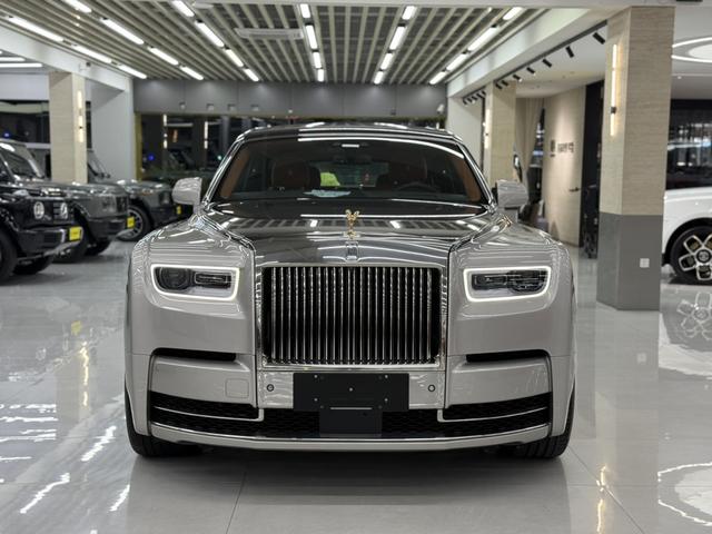 Rolls Royce Phantom