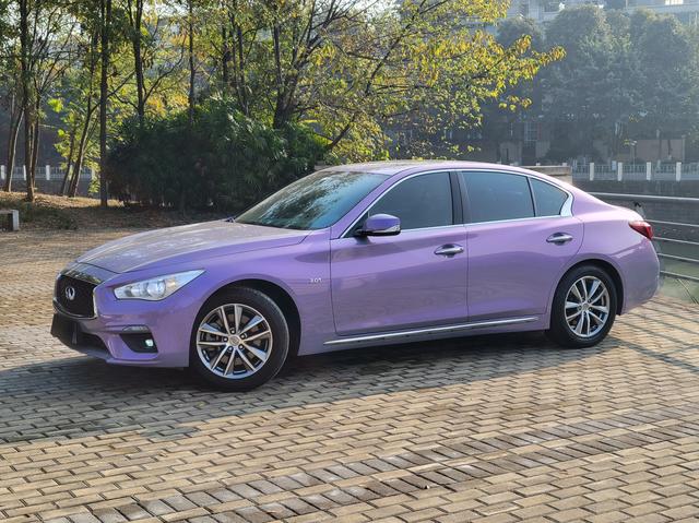 Infiniti Q50L