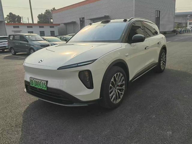 NIO ES6