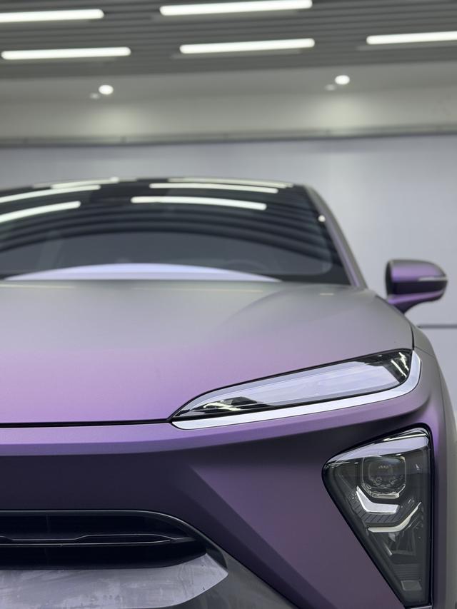 NIO EC6