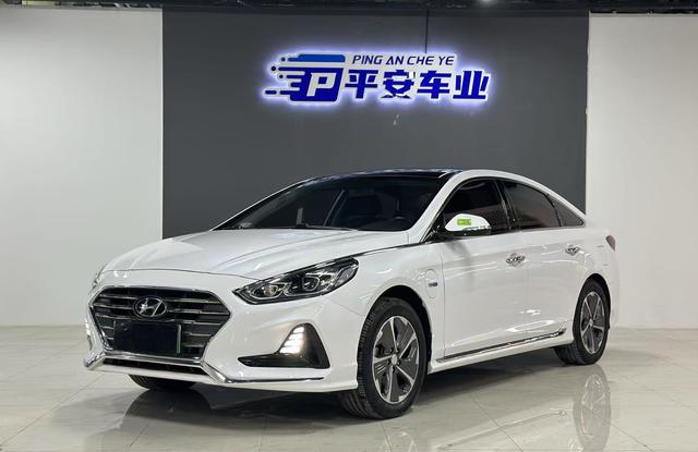 Hyundai Sonata PHEV