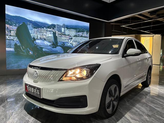 Dongfeng Fengshen E70