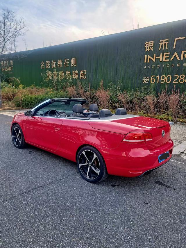 Volkswagen Eos