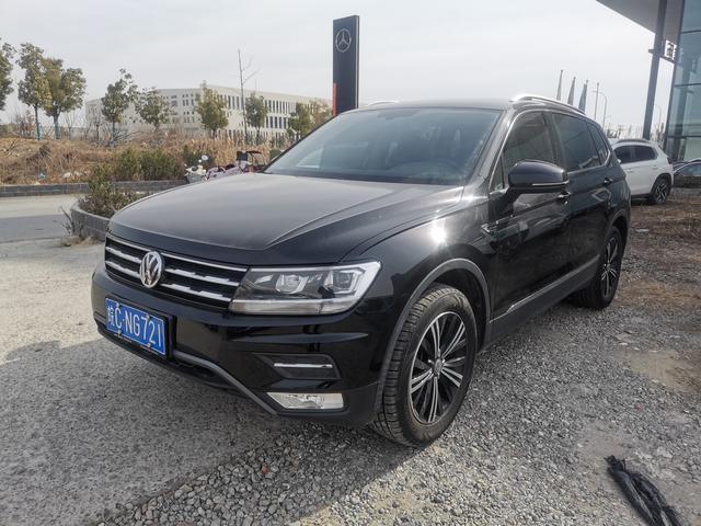 Volkswagen Tiguan L