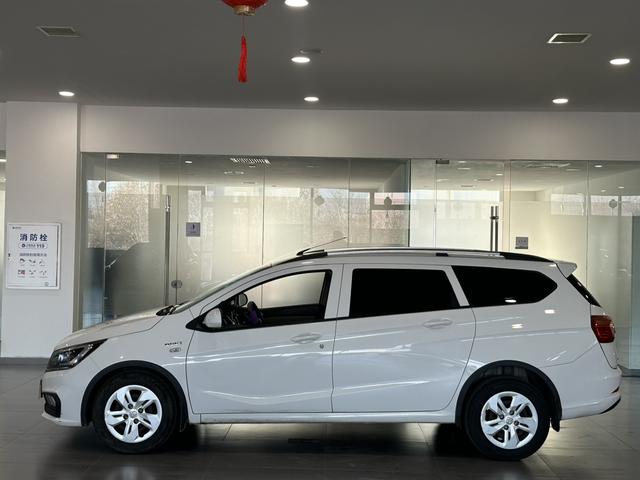 Baojun 310W