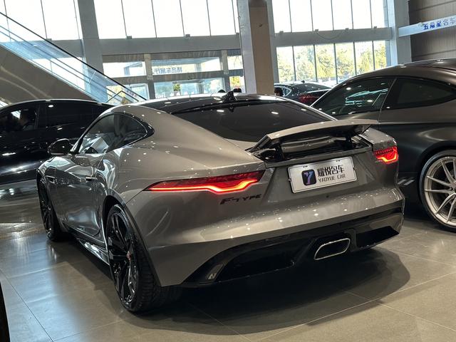 Jaguar F-TYPE