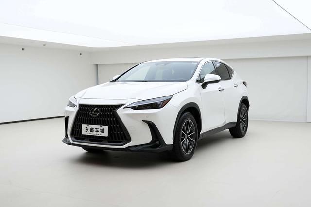 Lexus NX PHEV