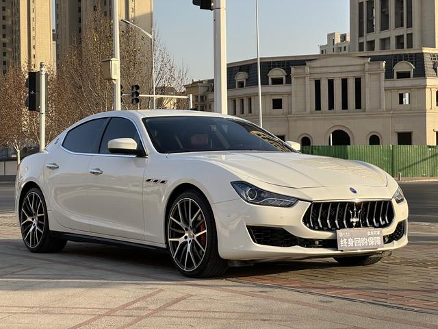 Maserati Ghibli