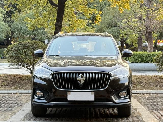 Borgward BX7